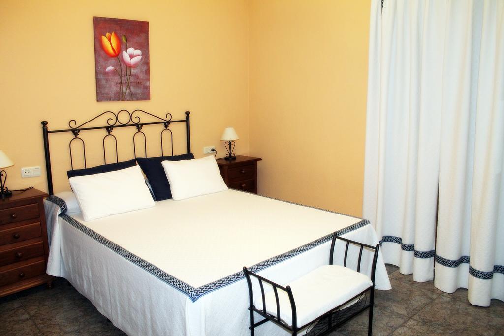 Castor Y Polux Apartment เอลกัสตอร์ ห้อง รูปภาพ