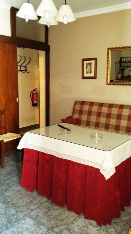 Castor Y Polux Apartment เอลกัสตอร์ ภายนอก รูปภาพ